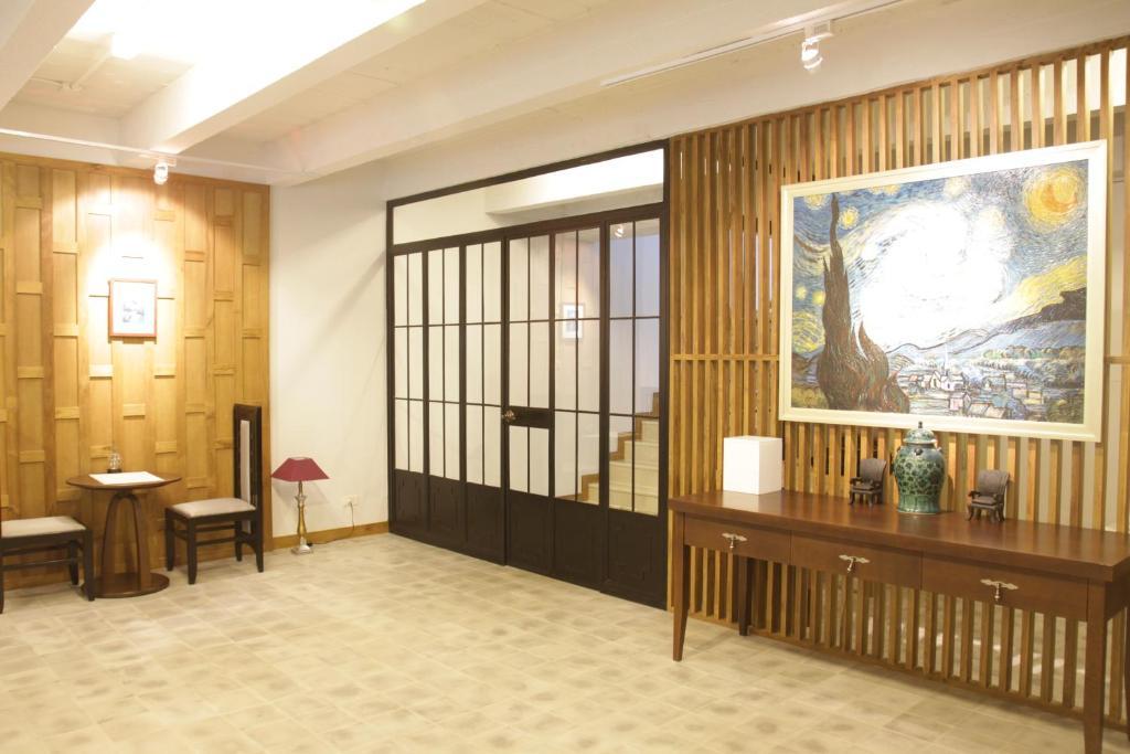 Baan Dinso Hostel@Ratchadamnoen Bangkok Eksteriør billede