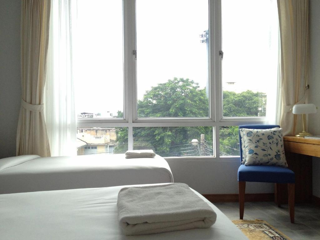 Baan Dinso Hostel@Ratchadamnoen Bangkok Værelse billede